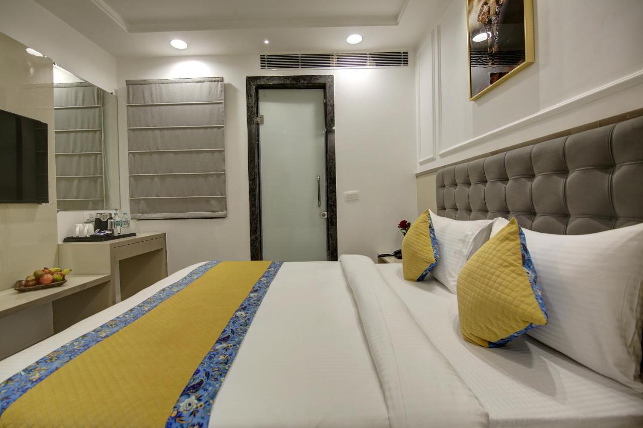 Hotel Kaca Inn-By Haveliya Hotels- Traveller'S Choice Award Winner 2025 New Delhi Exteriör bild