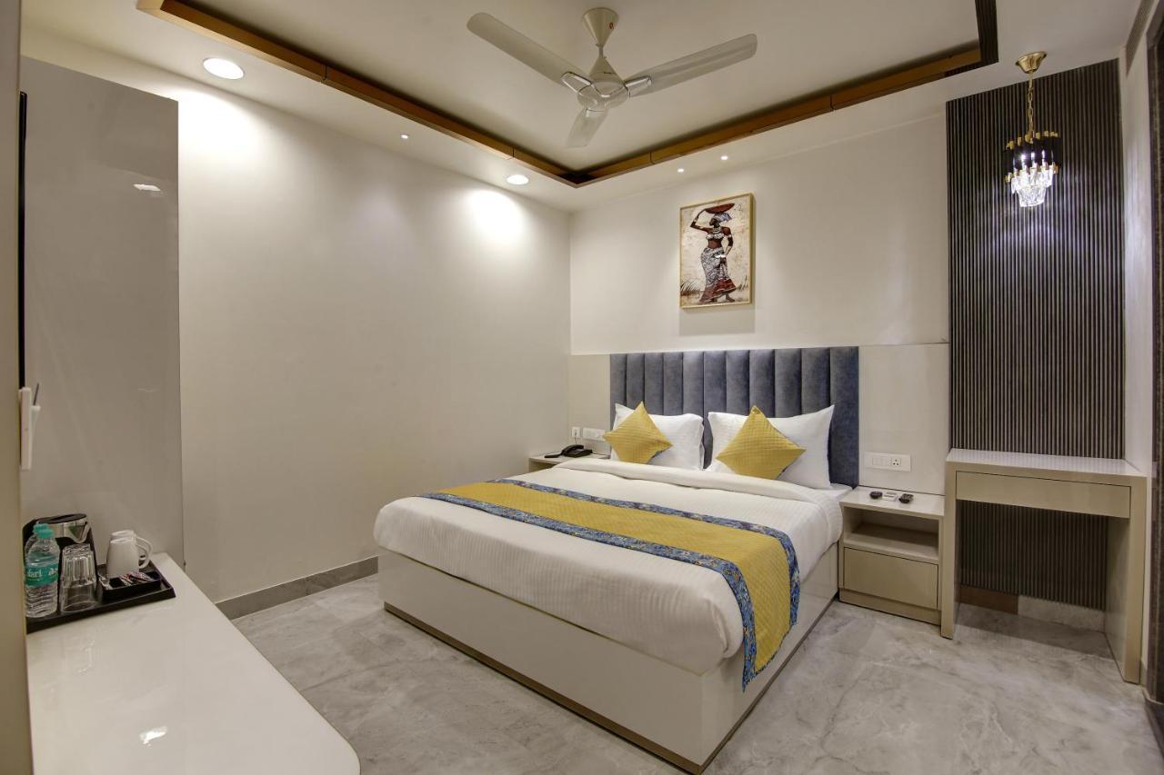 Hotel Kaca Inn-By Haveliya Hotels- Traveller'S Choice Award Winner 2025 New Delhi Exteriör bild